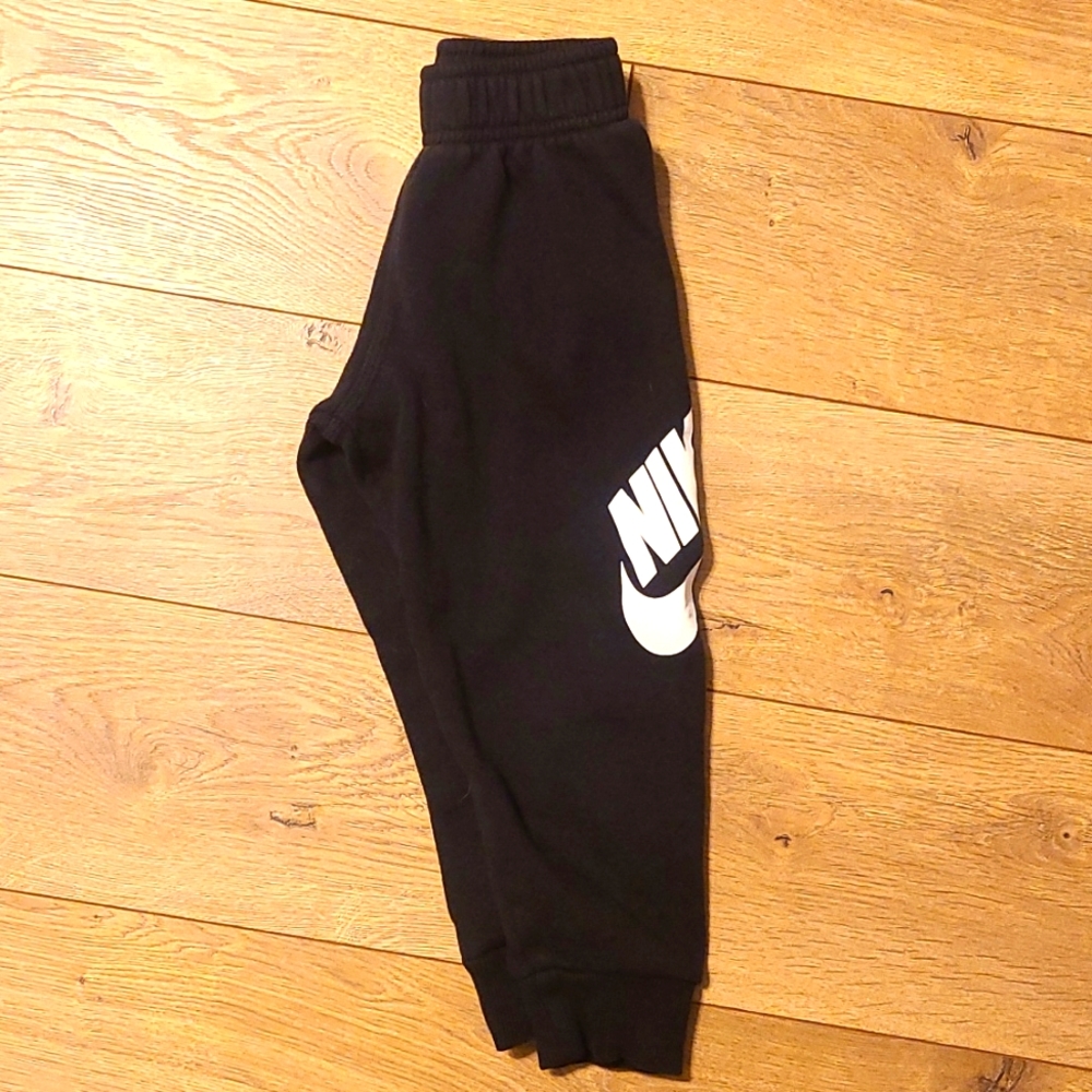 Nike sweats